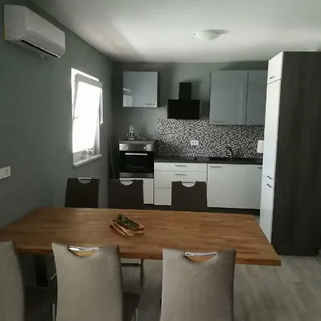 Apartment Bilic *